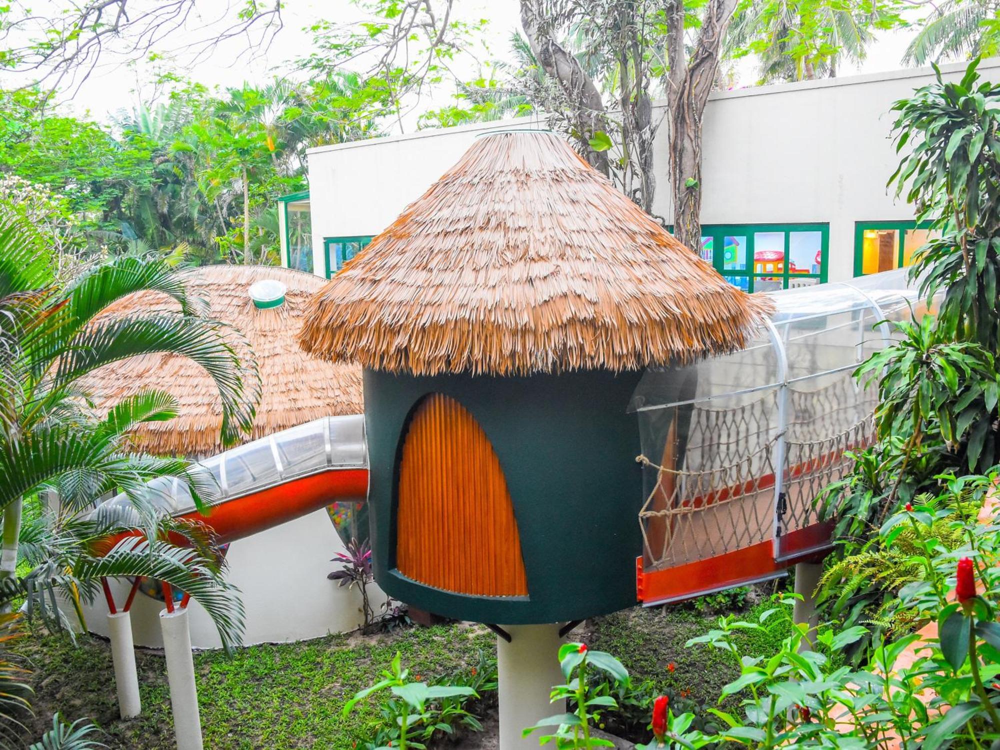 Furama Villas Danang Buitenkant foto